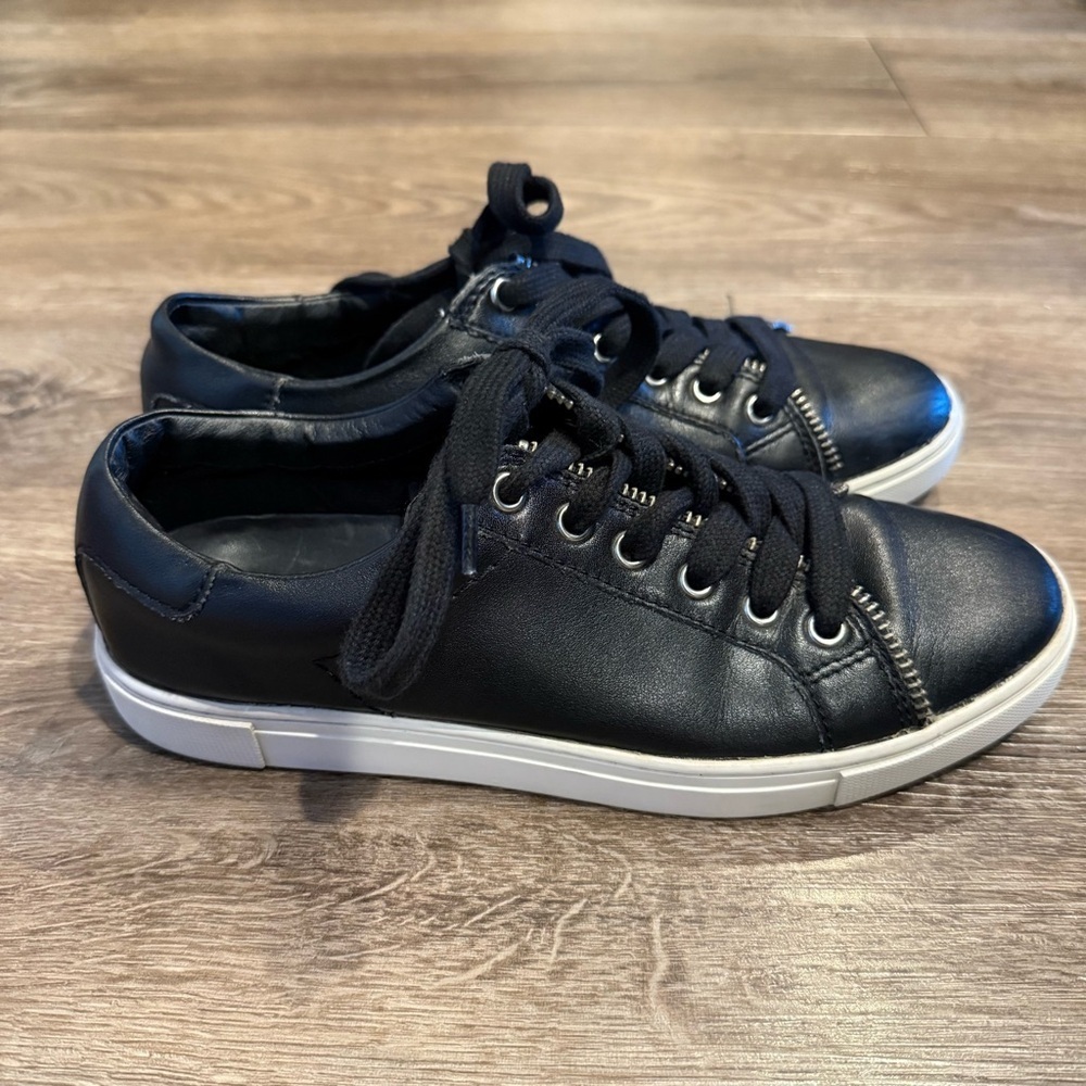 Frye & Co. Black Leather Sneaker Size 6